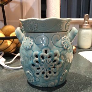 Scentsy warmer